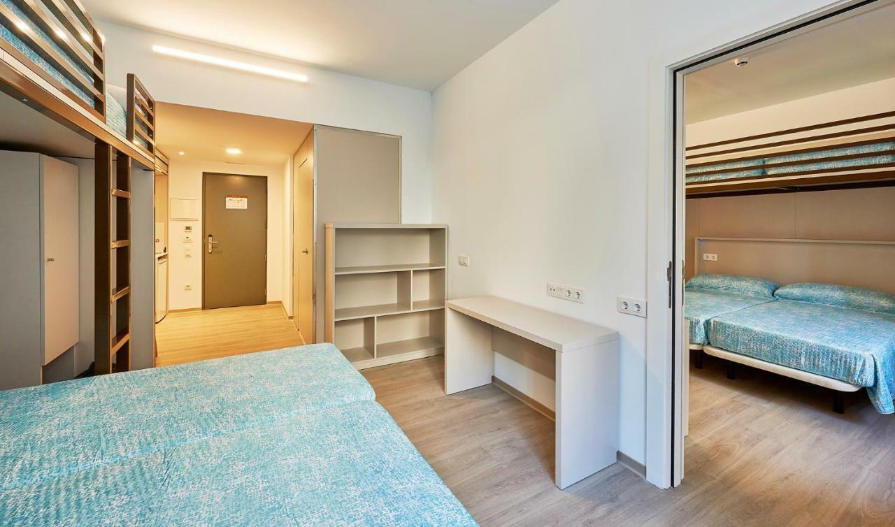 Alberg Abat Oliba Monistrol de Montserrat Luaran gambar A typical bedroom in the new halls